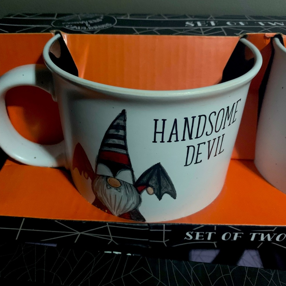 Mugs nome